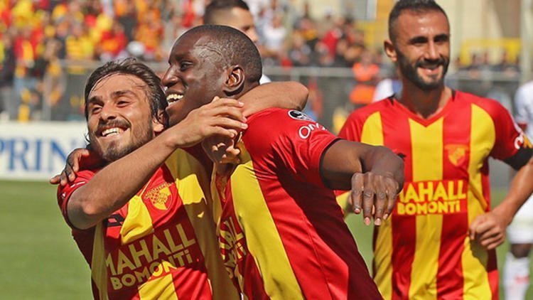 Demba Ba Göztepe Transfer Haberleri
