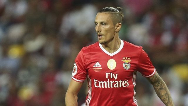 Fejsa to Fenerbahçe - www.diyagonal.net