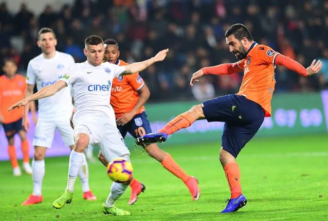 Arda Turan Galatasaray'a dönecek mi