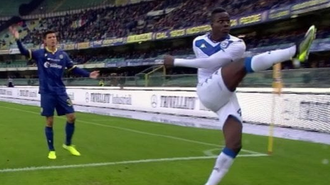 Mario Balotelli ırkçılık