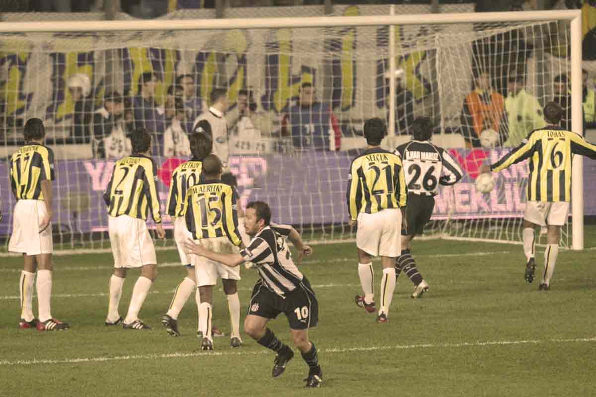 Sergen Yalçın'ın Fenerbahçe'ye attığı goldeki ince detay