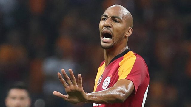 Steven Nzonzi'nin sözleşmesi 1 yıl uzatıldı