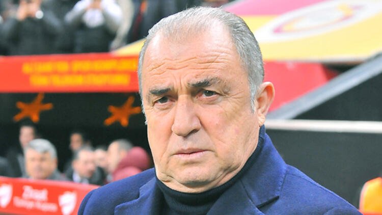 Fatih Terim'in gözdesi yol ayrımında