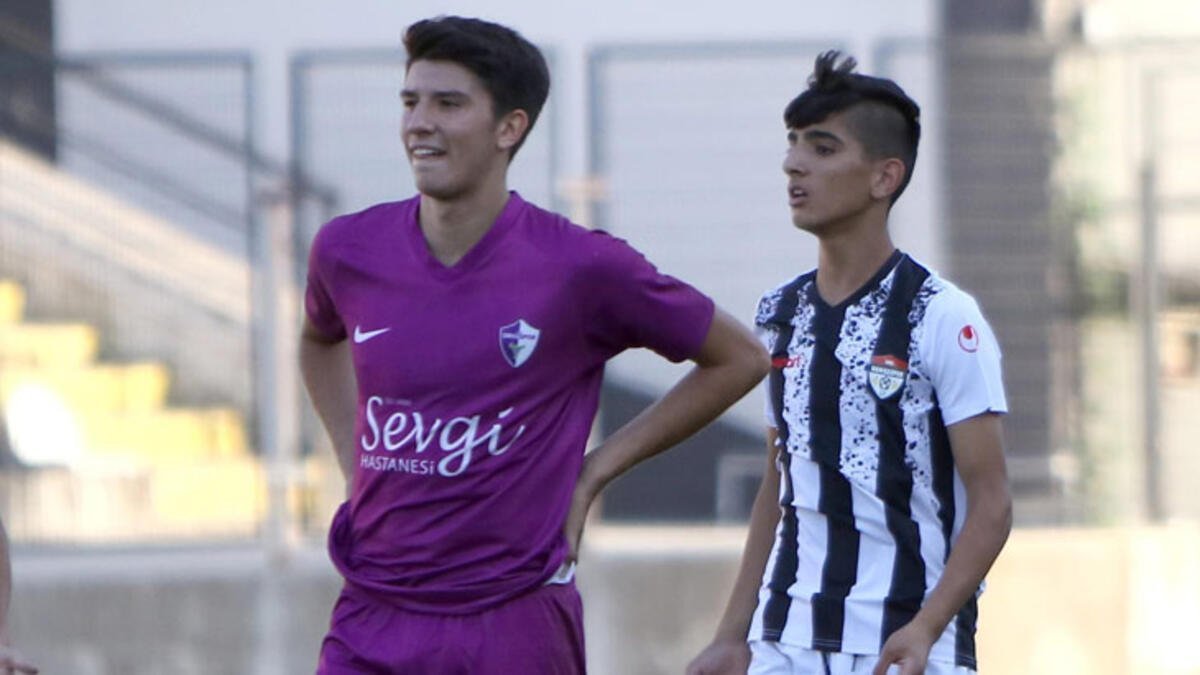 Fenerbahçe ve Beşiktaş, Bilal Budak'ı transfer etmek için yarışa girdi