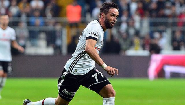 Gökhan Gönül Beşiktaş'tan ayrılıyor mu