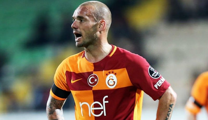 Wesley Sneijder, Galatasaray'a dönüyor mu