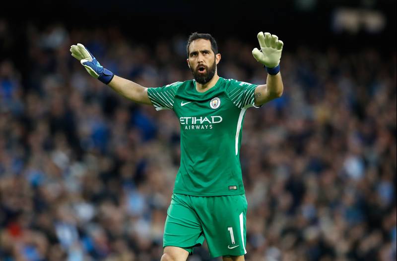 Claudio Bravo, Galatasaray'ın transfer gündeminde yer alıyor