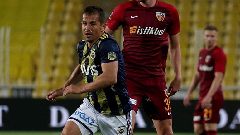 Emre Belözoğlu futbolu bırakıyor - Fenerbahçe Haberleri