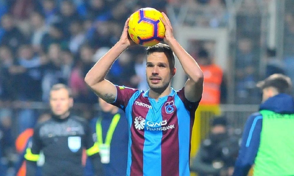 Filip Novak 3 yıl daha Trabzonspor'da