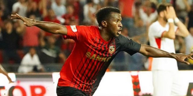 Kayode Olanrewaju, Fenerbahçe'nin gündeminde