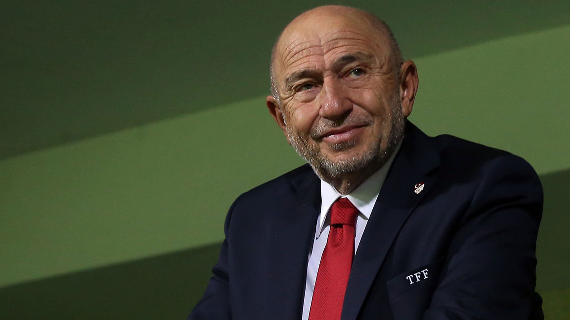 Nihat Özdemir Semih Özsoy'a dava açtı