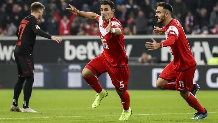 Kaan Ayhan ve Kenan Karaman