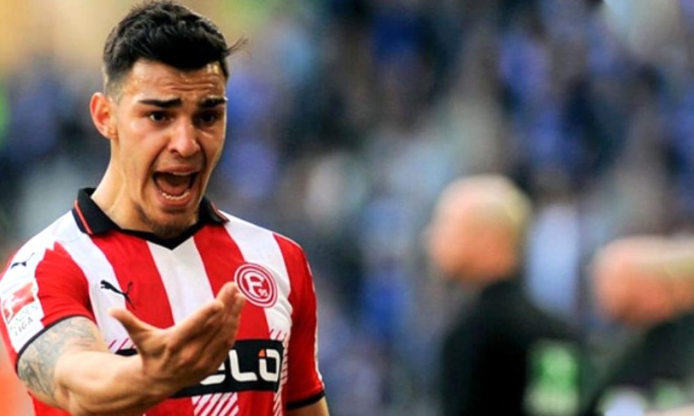 Kaan Ayhan, Türkiye'den teklifleri doğruladı