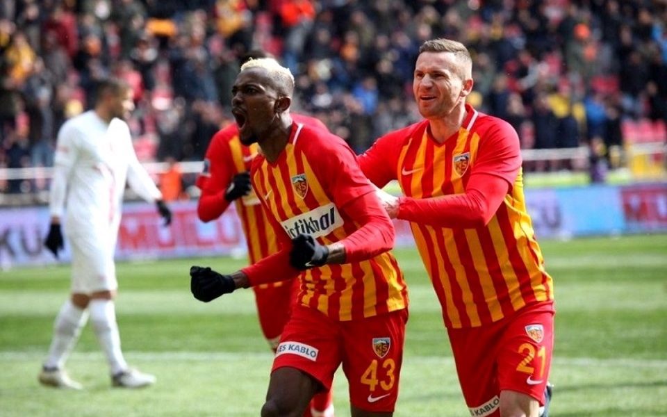 Bernard Mensah, Beşiktaş'ta