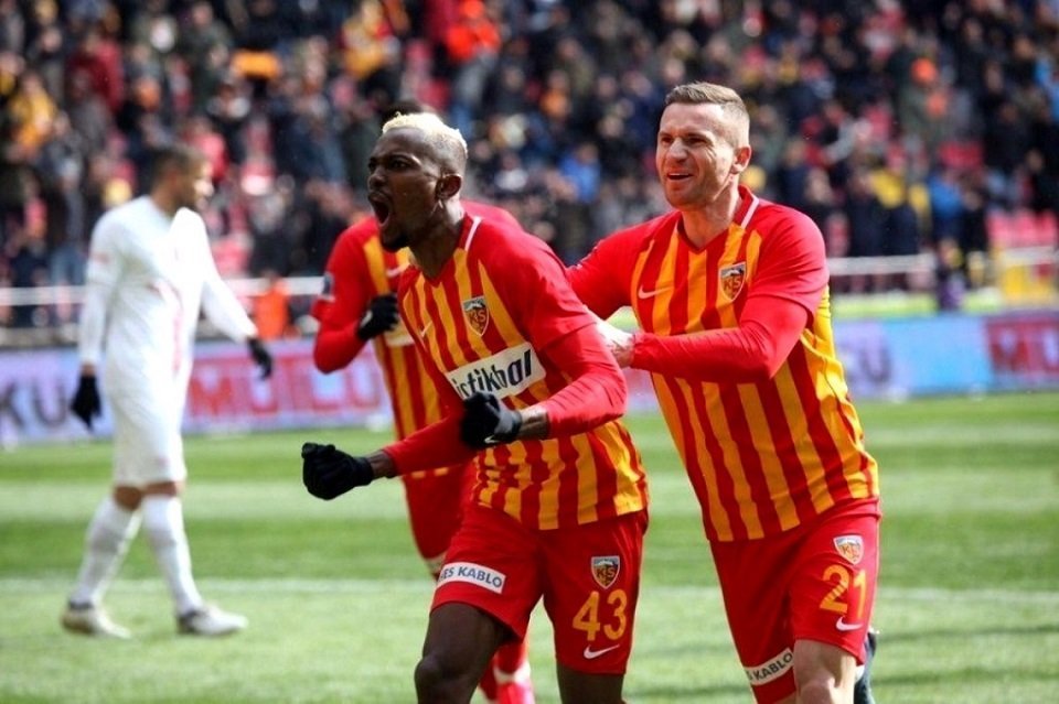 Bernard Mensah, Beşiktaş'ta