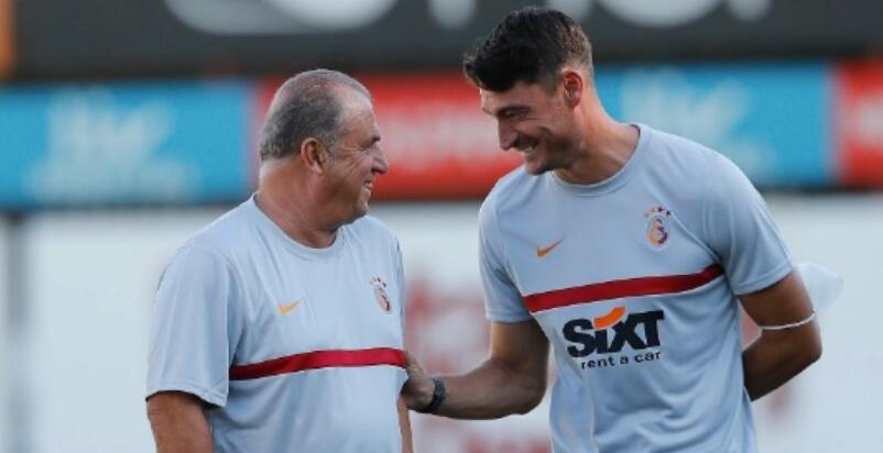 Albert Riera ve Fatih Terim