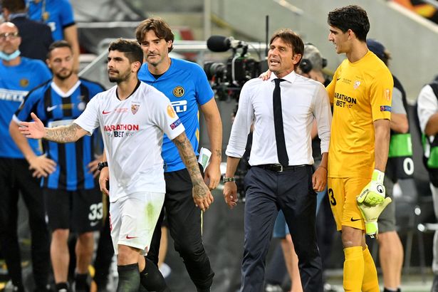 Banega Conte Ye Peruk Mu Yoksa Gercek Sac Mi Dedi