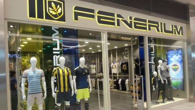 Fenerbahçe forma satışında rekor kırdı