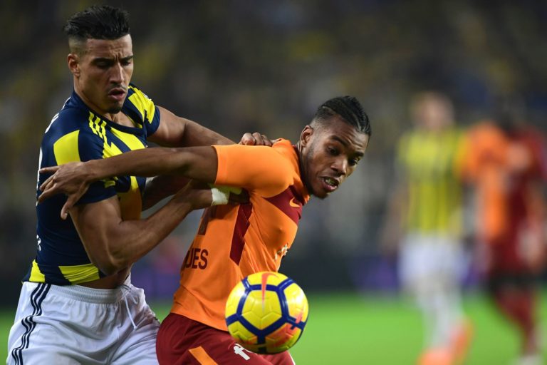 Garry Rodrigues ve Nabil Dirar takimdan ayriliyor - Fenerbahçe'de iki ayrılık