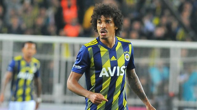 Luiz Gustavo 640x360 - Son Dakika! Fenerbahçeli yıldız oyuncuya 7 milyon euro teklif