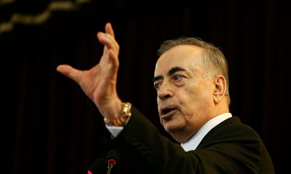 Mustafa Cengiz, Fenerbahçe'ye yüklendi