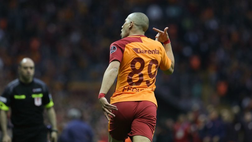 Sofiane Feghouli maaşında indirime gitti