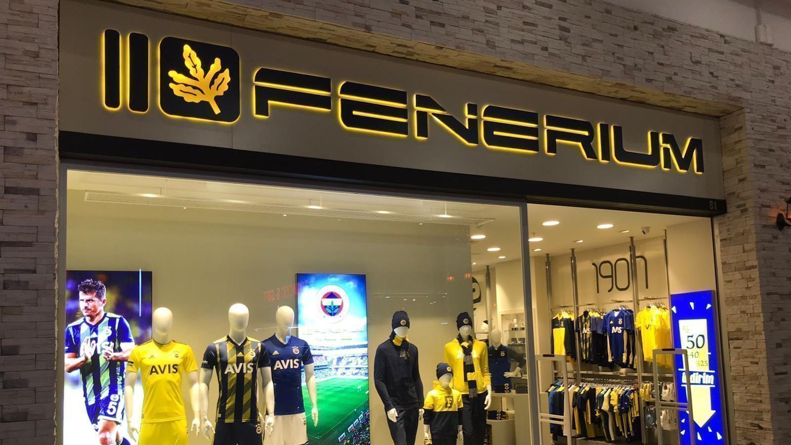 Fenerbahçe rakiplerinin formasını satacak