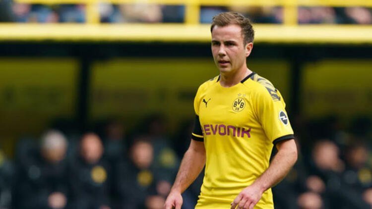 Mario Gotze - Götze'nin eşi, yıldız futbolcunun hayranlarını kızdırdı