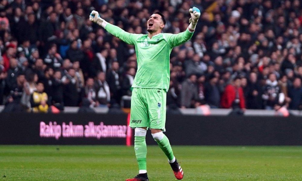 Uğurcan Çakır'ın yerine Alfred Gomis transfer edildi