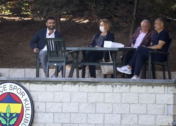 Selcuk Sahin - Emre Belözoğlu yeni görevindeki yardımcısını seçti