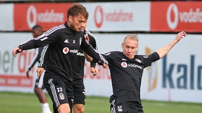 Adem Ljajic ve Domagoj Vida - Sergen Yalçın iki ismin biletini kesti