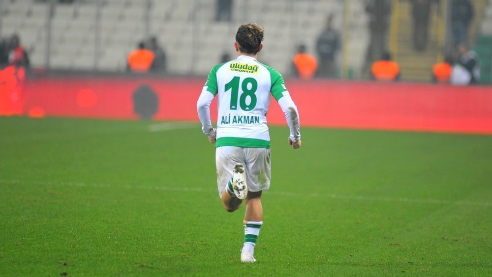 Ali Akman için Galatasaray güçlü konumda