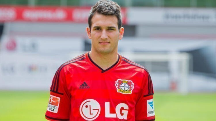 Levin Öztunalı kimdir – Kaç yaşında Levin Öztunalı kimdir - Kaç yaşında