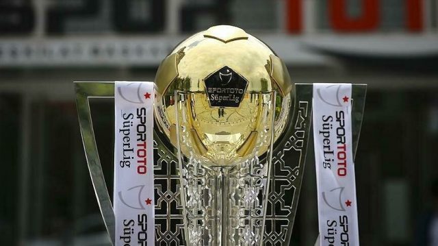 Beşiktaş şampiyonluk kutlamaları saat kaçta, hangi kanalda