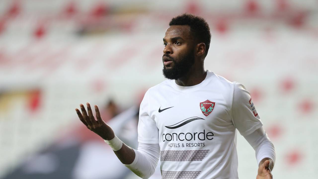 Celtic, Aoran Boupendza'yı transfer etmek istiyor