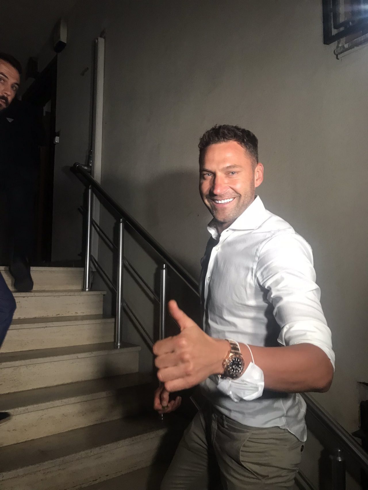 Beşiktaş, Barcelona’nın yıldız oyuncusu Pjanic’i 1 yıllığına kiralık olarak kadrosuna kattı. Peki transferin arkasında neler oldu? Beşiktaş, Barcelona'nın yıldız oyuncusu Pjanic'i 1 yıllığına kiralık olarak kadrosuna kattı. Peki transferin arkasında neler oldu?