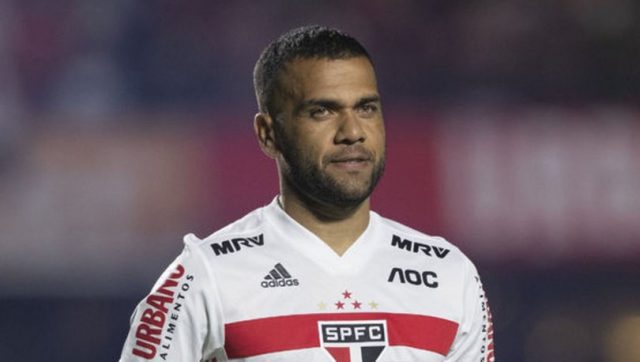 Dani Alves, Barcelona'ya geri dönüyor