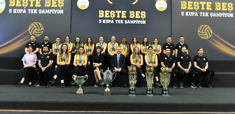 Vakıfbank'ın 5 yıldızlık sezonu