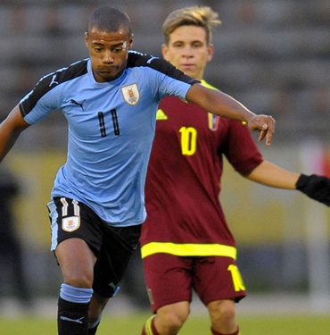 fenerbahce-nicolas-de-la-cruzu-transfer-etmek-istiyor-363-cover