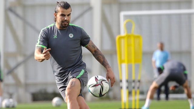 Abdülkerim Bardakçı, Fenerbahçe'ye transfer oldu