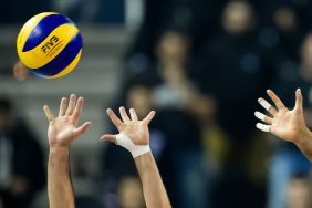 Voleybolda ayak var mı, voleybolda ayak kullanılır mı