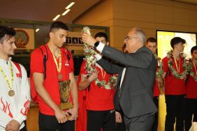 Dünya Şampiyonu TVF Spor Lisesi’ne Coşkulu Karşılama