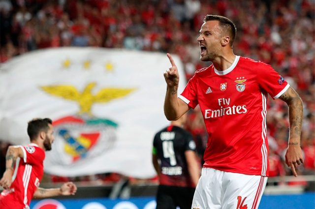 2cbda656607a488fb3ef62645190cbb8