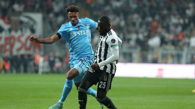 Beşiktaş - Trabzonspor maçında karaborsa bilet skandalı