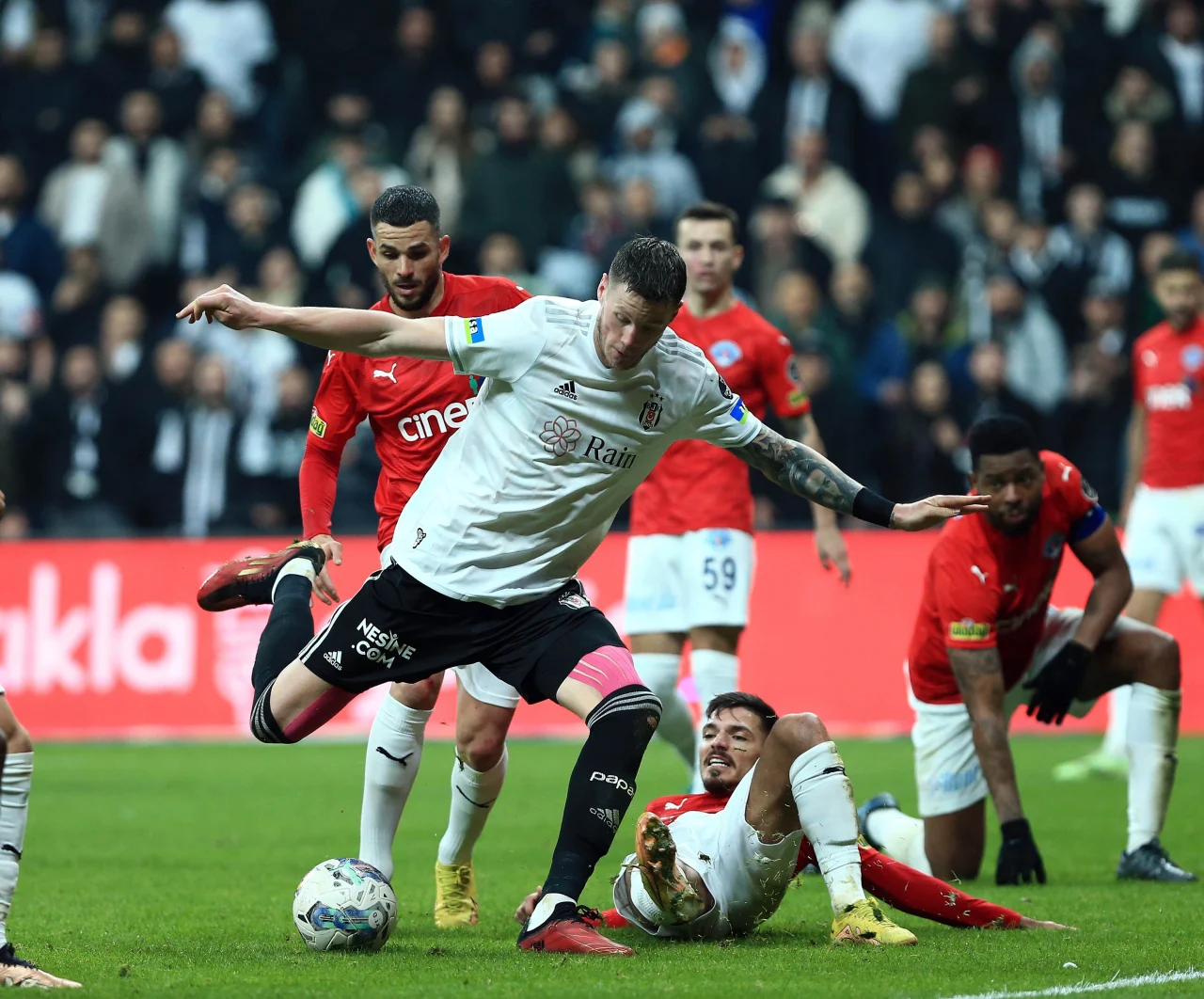 Wout Weghorst, Beşiktaş'tan ayrılıyor