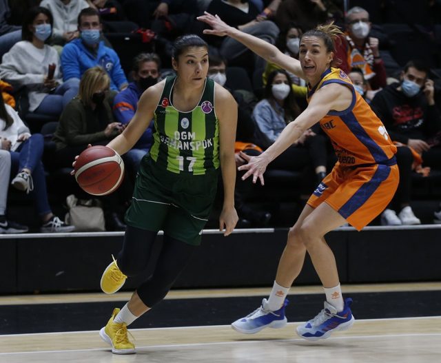 Damla Gezgin kimdir, kaç yaşında,