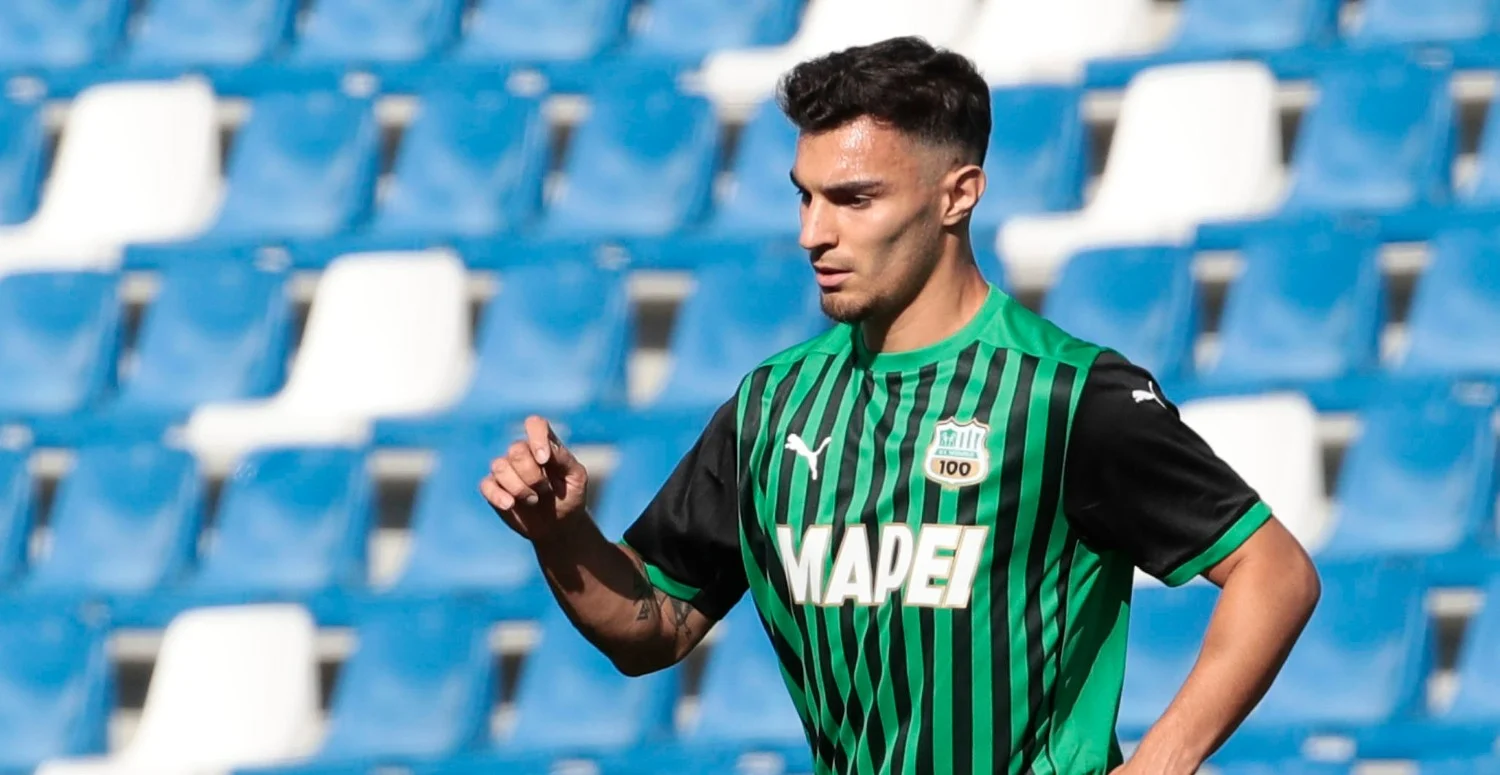 Kaan Ayhan, Galatasasaray'a transfer oldu