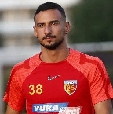 Onur Bulut, Fenerbahçe ile prensipte anlaşmaya vardı