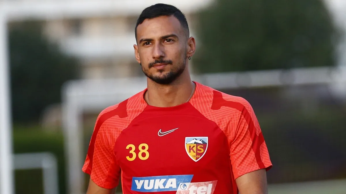 Onur Bulut, Fenerbahçe ile prensipte anlaşmaya vardı