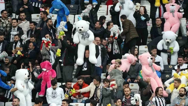 Beşiktaş JK Oyuncak Kampanyası